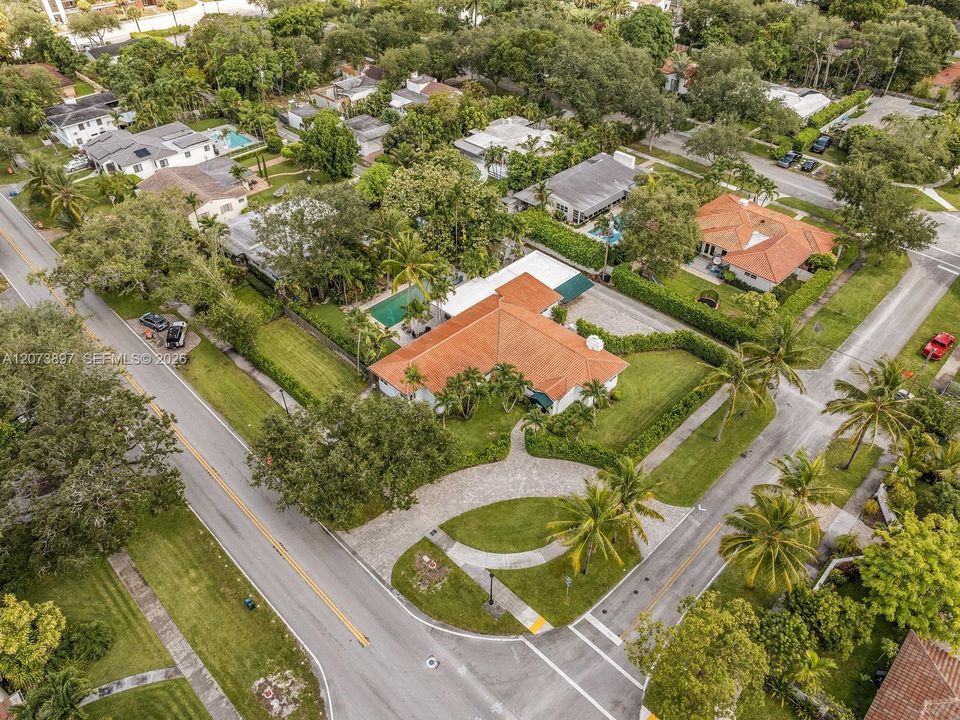 For Sale: $2,499,000 (3 beds, 3 baths, 3224 Square Feet)