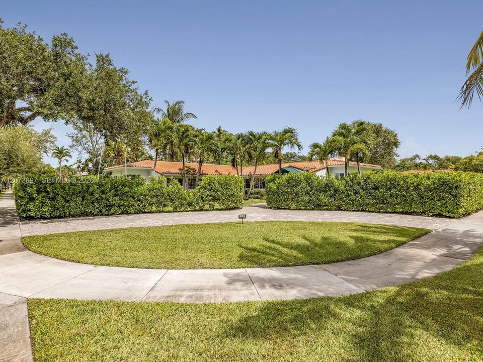 Front Circular Driveway