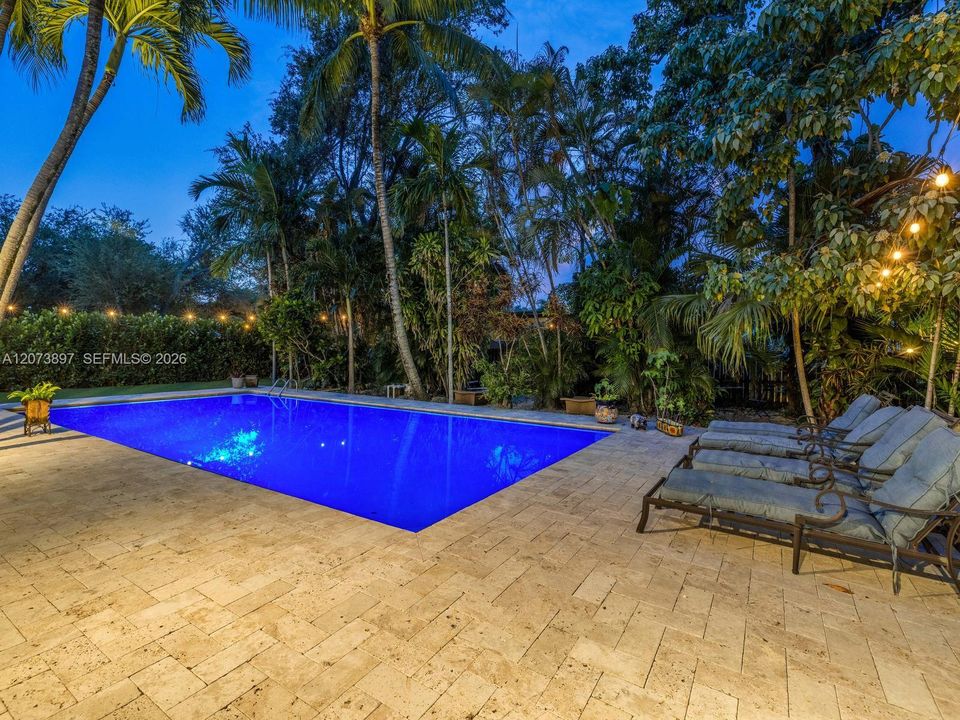 For Sale: $2,499,000 (3 beds, 3 baths, 3224 Square Feet)