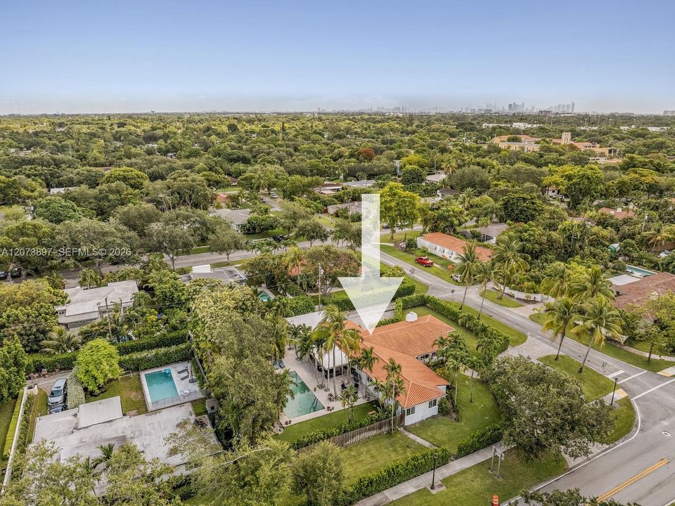 For Sale: $2,499,000 (3 beds, 3 baths, 3224 Square Feet)