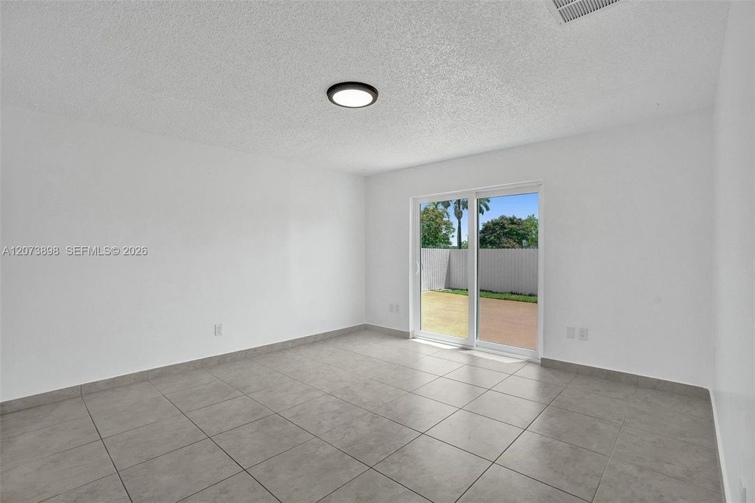 For Sale: $1,200,000 (7 beds, 4 baths, 3420 Square Feet)