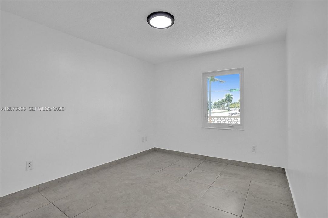 For Sale: $1,200,000 (7 beds, 4 baths, 3420 Square Feet)