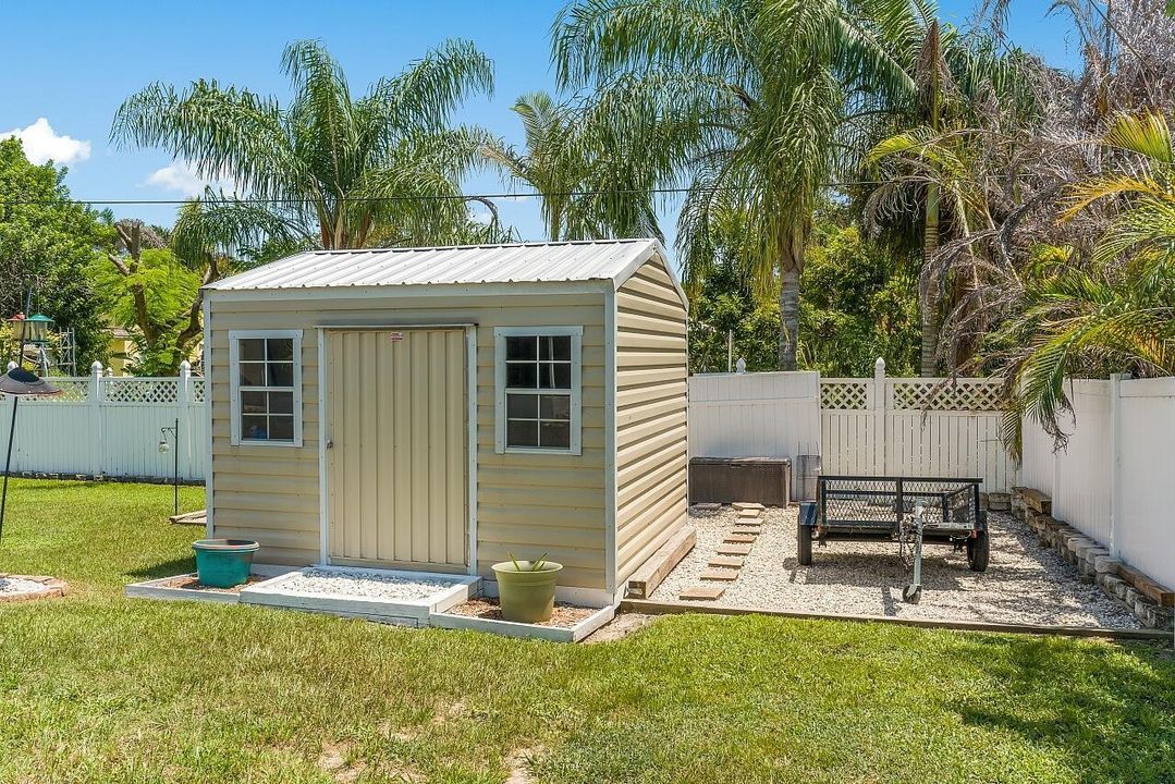 867-Clearmont-St-HigMedia-046-1280
