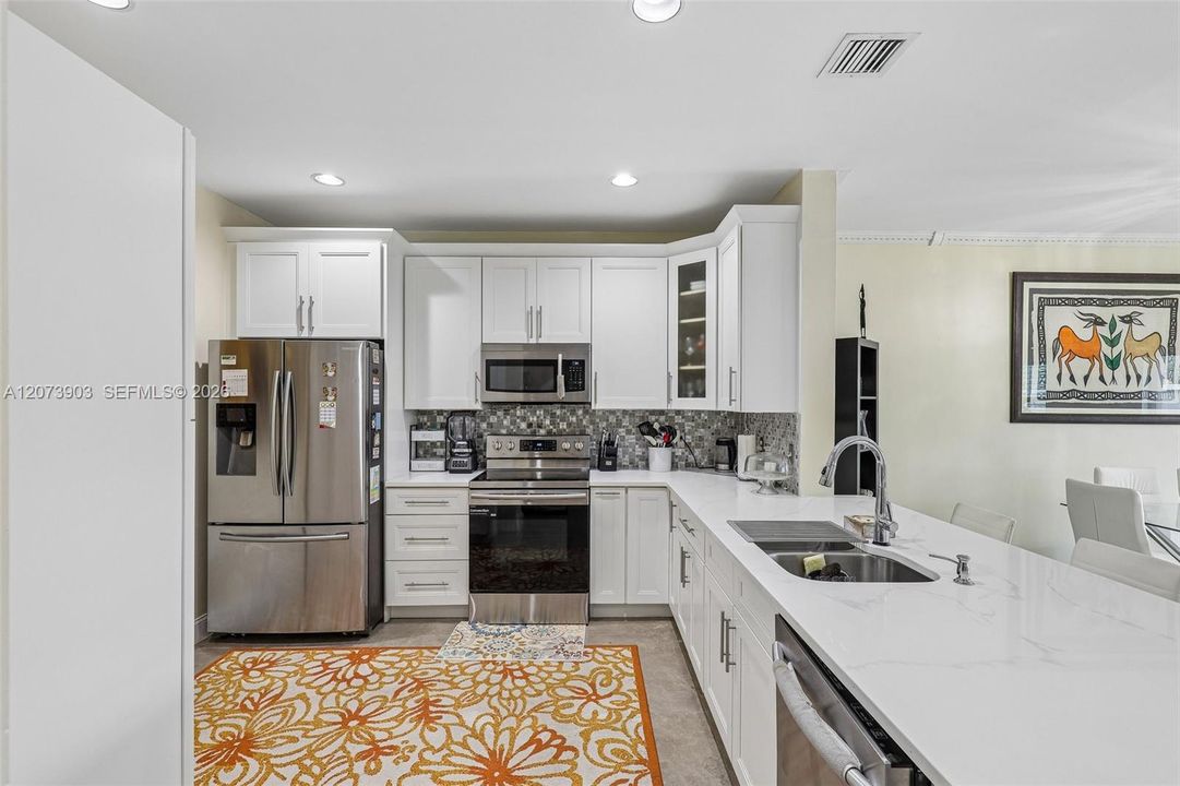 En Venta: $475,000 (3 camas, 2 baños, 1690 Pies cuadrados)
