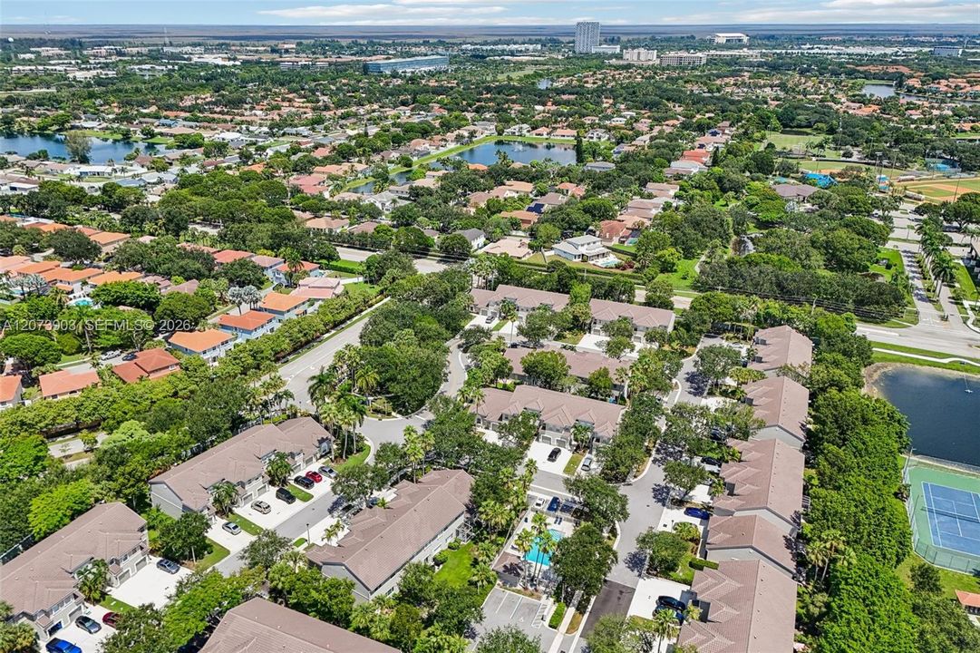 En Venta: $475,000 (3 camas, 2 baños, 1690 Pies cuadrados)