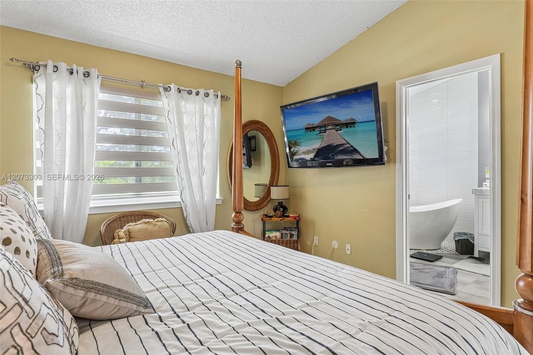 En Venta: $475,000 (3 camas, 2 baños, 1690 Pies cuadrados)
