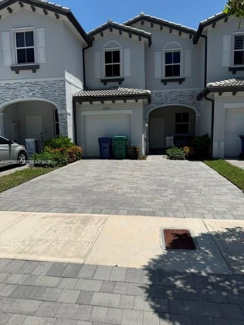 For Rent: $2,595 (3 beds, 2 baths, 0 Square Feet)