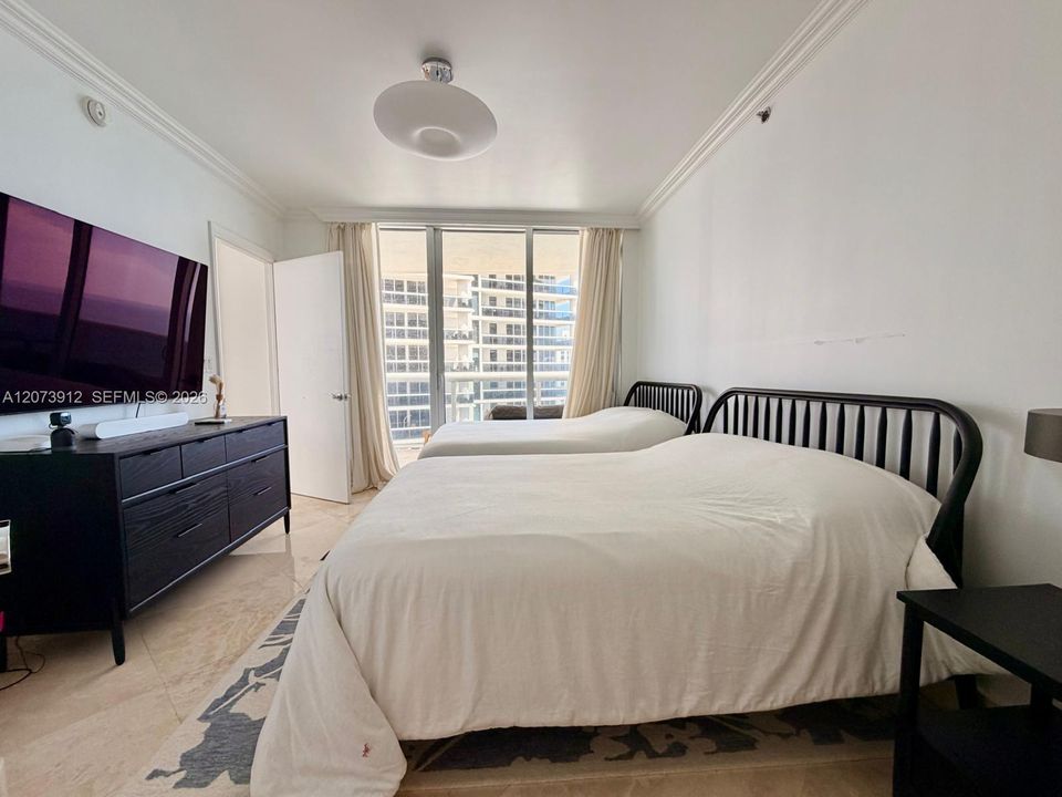 For Rent: $7,500 (2 beds, 2 baths, 1458 Square Feet)