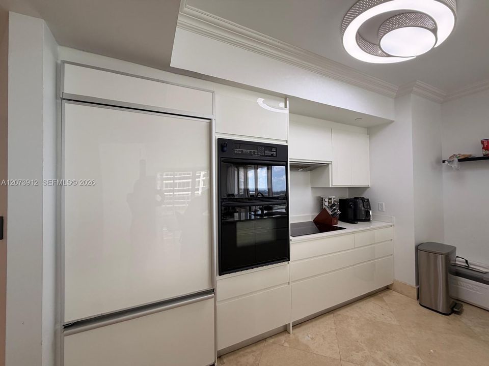 For Rent: $7,500 (2 beds, 2 baths, 1458 Square Feet)