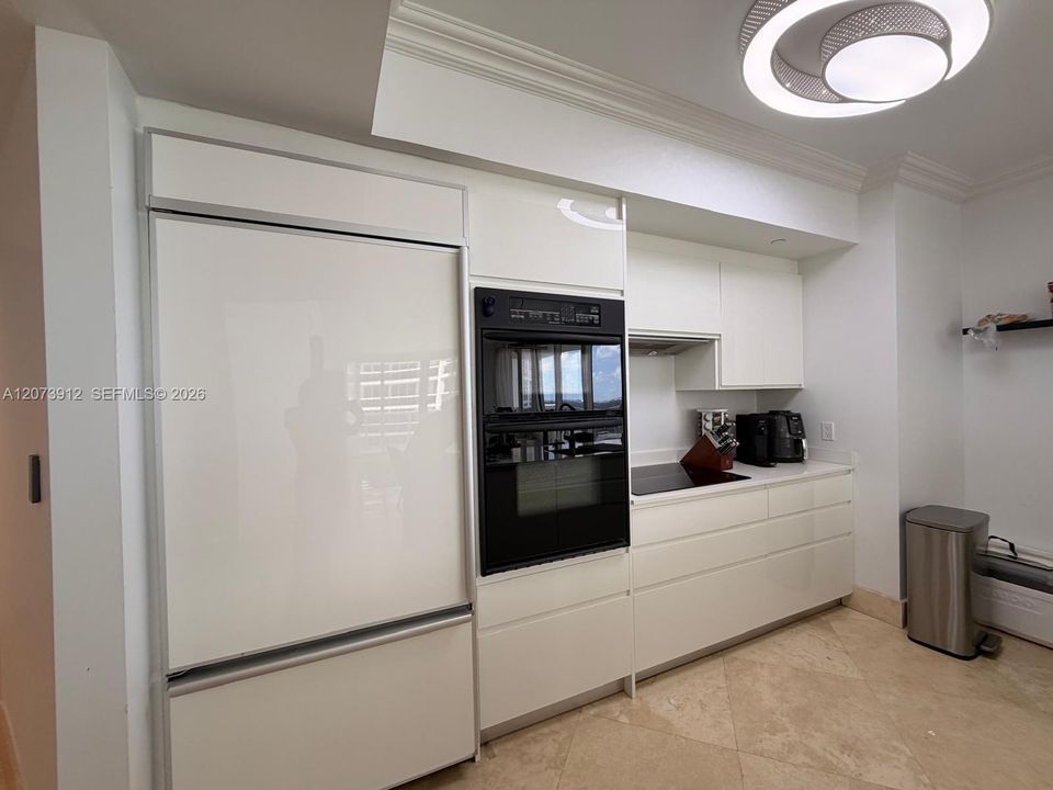 For Rent: $7,500 (2 beds, 2 baths, 1458 Square Feet)