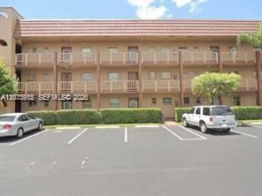 For Sale: $135,000 (2 beds, 2 baths, 850 Square Feet)
