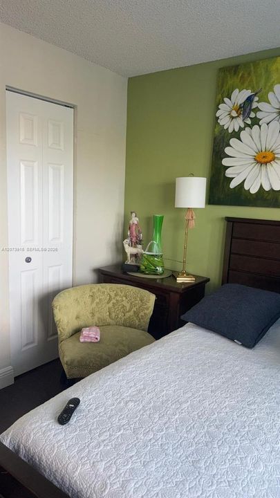 For Sale: $135,000 (2 beds, 2 baths, 850 Square Feet)