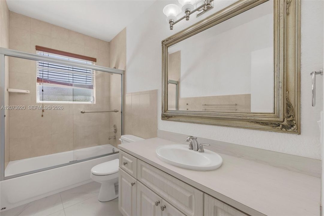 For Sale: $1,179,000 (3 beds, 2 baths, 2324 Square Feet)
