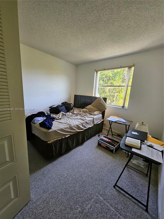 For Rent: $3,400 (3 beds, 2 baths, 1390 Square Feet)