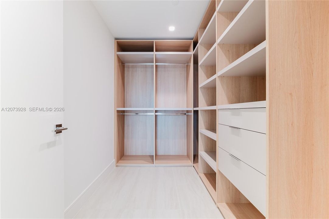 For Rent: $8,500 (2 beds, 3 baths, 0 Square Feet)