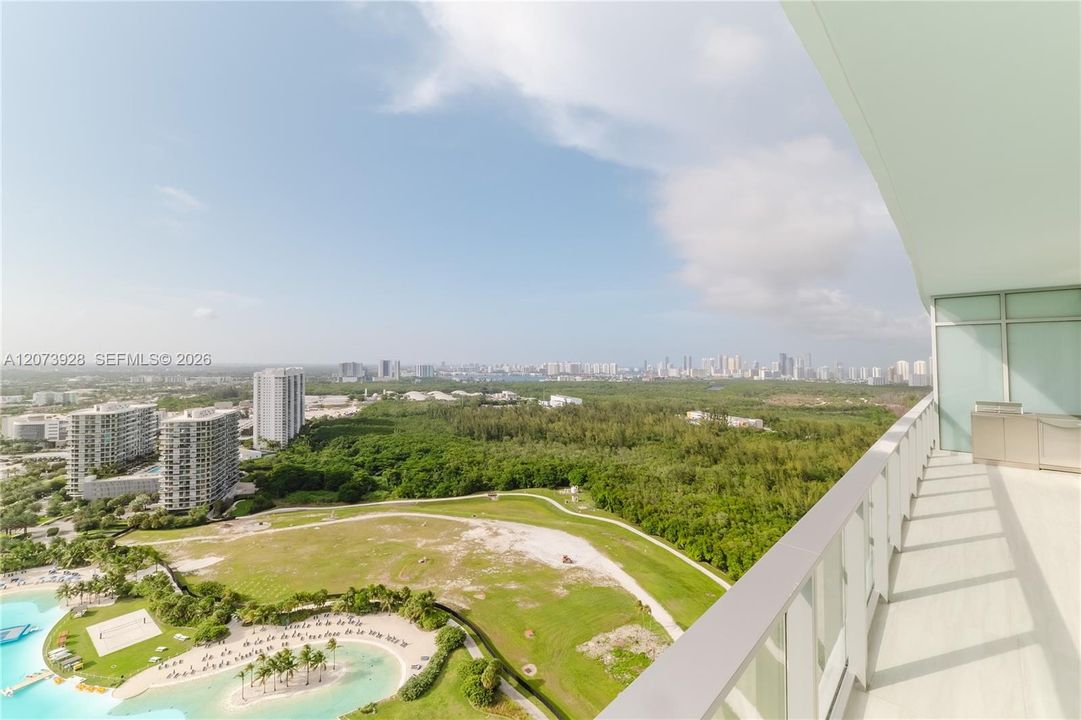 For Rent: $8,500 (2 beds, 3 baths, 0 Square Feet)