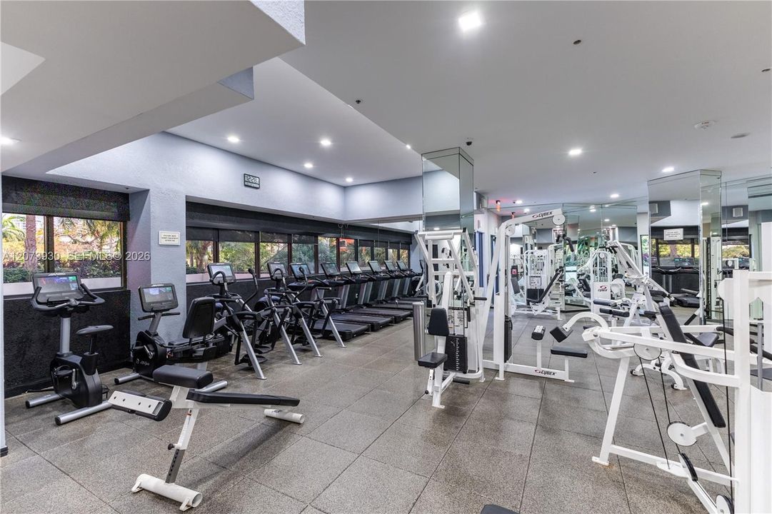 For Sale: $1,099,000 (2 beds, 2 baths, 1895 Square Feet)