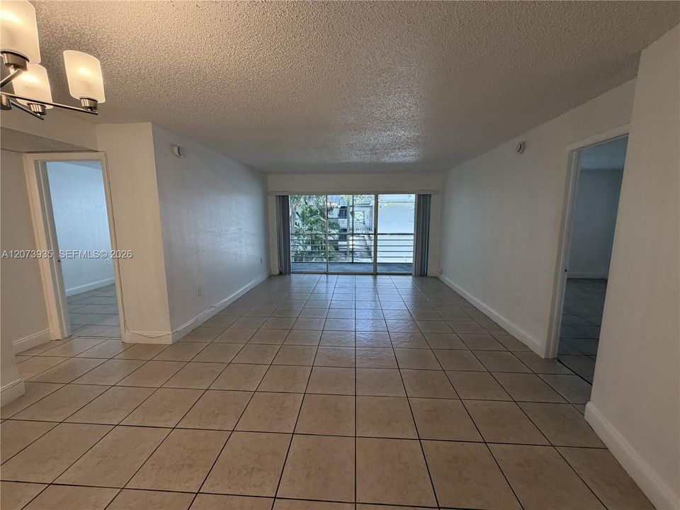 For Rent: $1,875 (2 beds, 2 baths, 1252 Square Feet)