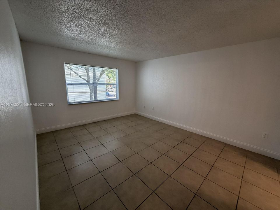 For Rent: $1,875 (2 beds, 2 baths, 1252 Square Feet)