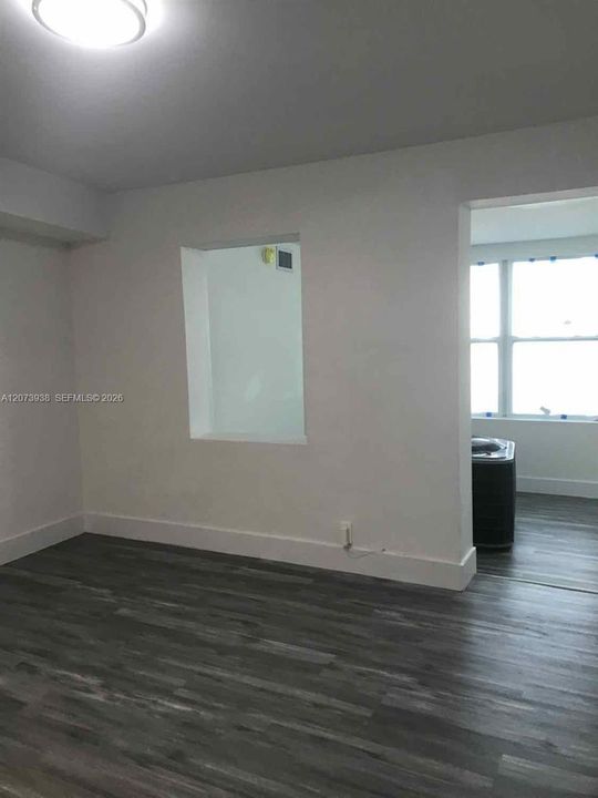 For Sale: $480,000 (4 beds, 2 baths, 1242 Square Feet)