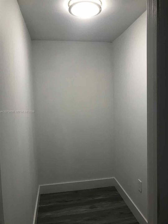 For Sale: $480,000 (4 beds, 2 baths, 1242 Square Feet)