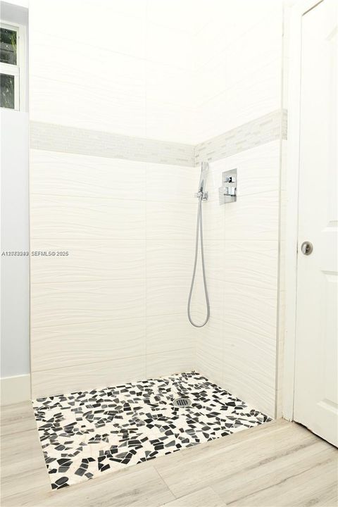 В аренду: $2,650 (3 спален, 1 ванн, 899 Квадратных фут)