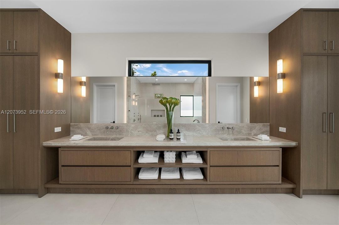 For Sale: $16,500,000 (7 beds, 8 baths, 8381 Square Feet)