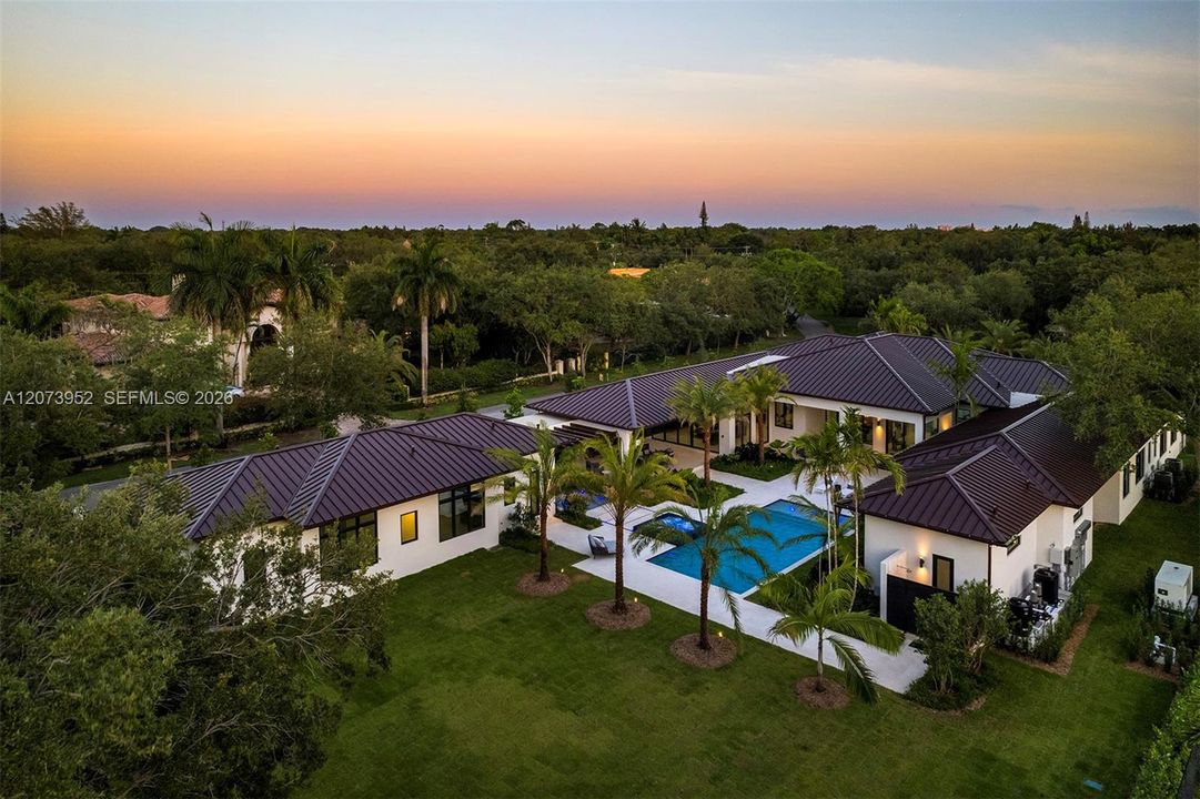 For Sale: $16,500,000 (7 beds, 8 baths, 8381 Square Feet)