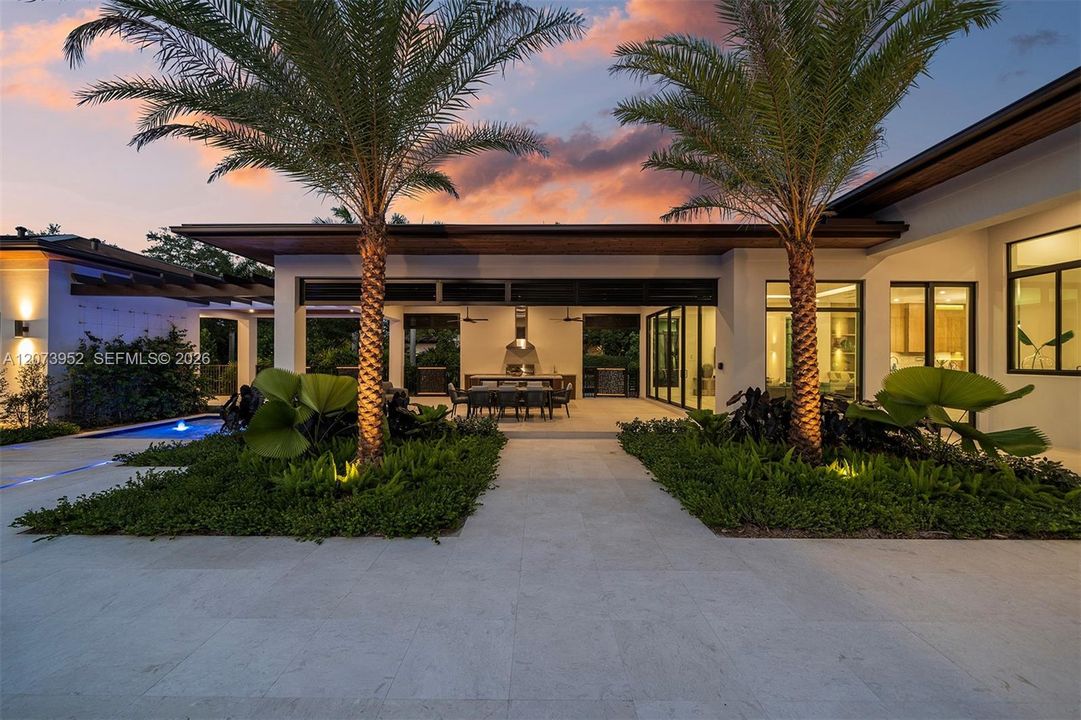 For Sale: $16,500,000 (7 beds, 8 baths, 8381 Square Feet)