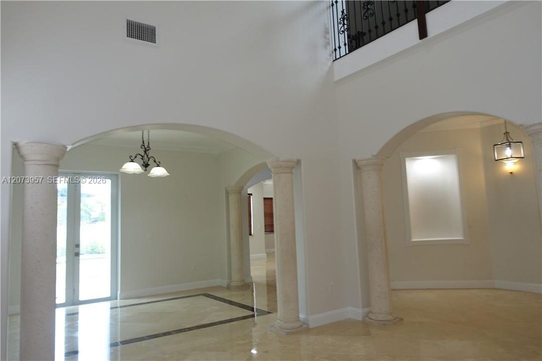 For Rent: $5,200 (4 beds, 4 baths, 2803 Square Feet)