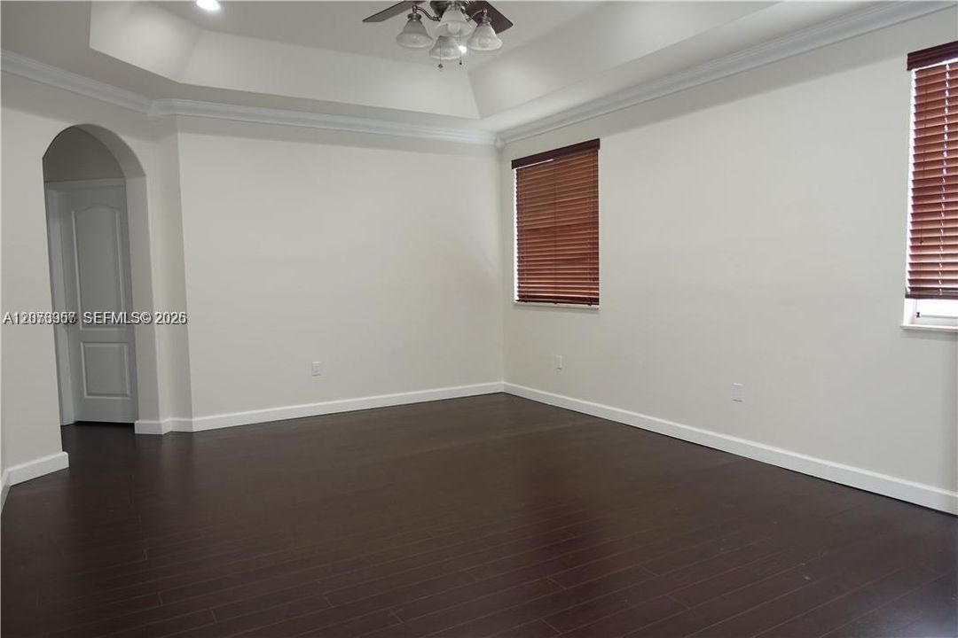 For Rent: $5,200 (4 beds, 4 baths, 2803 Square Feet)