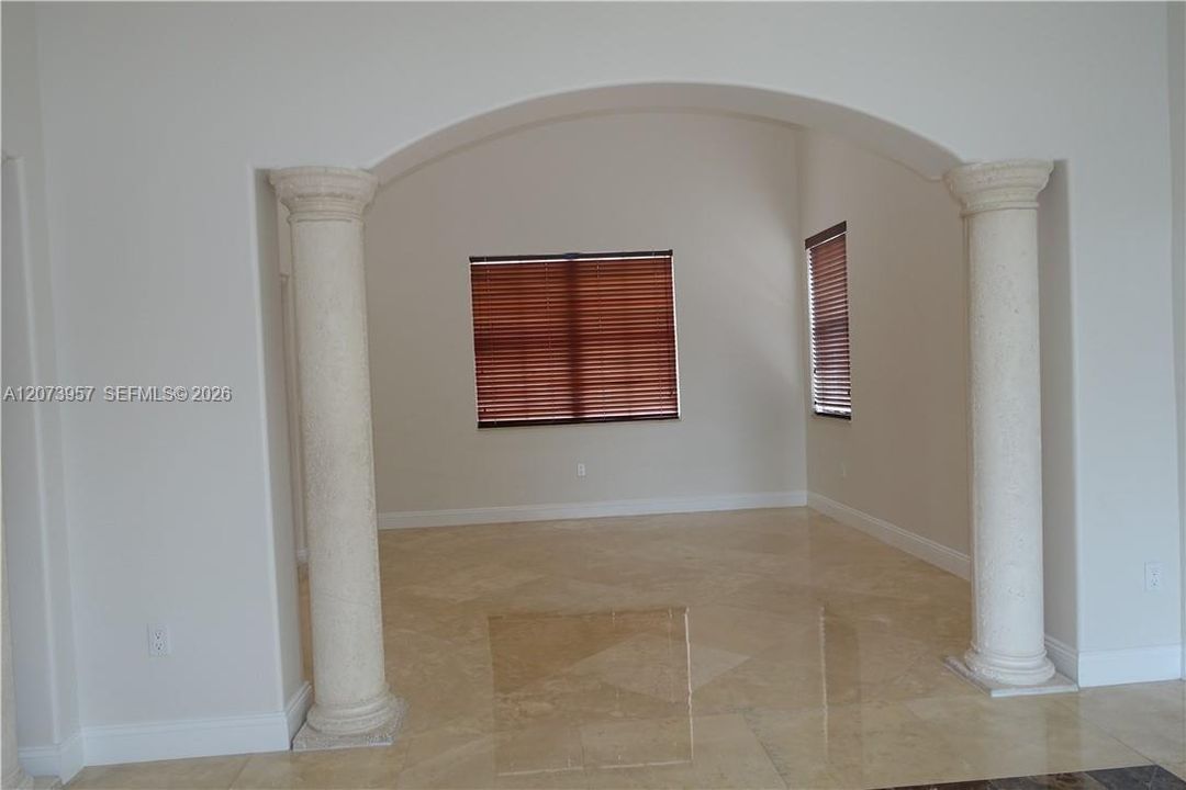 For Rent: $5,200 (4 beds, 4 baths, 2803 Square Feet)