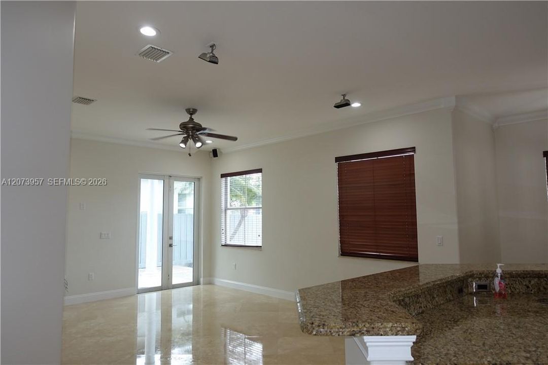 For Rent: $5,200 (4 beds, 4 baths, 2803 Square Feet)