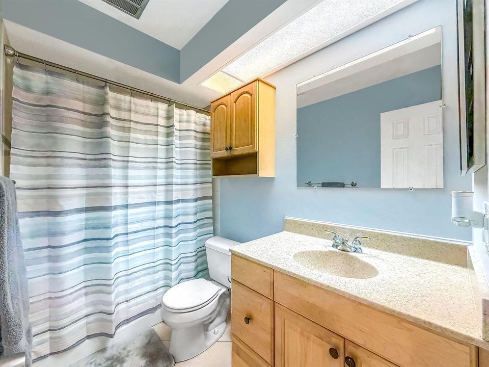32-web-or-mls-JOY_052690