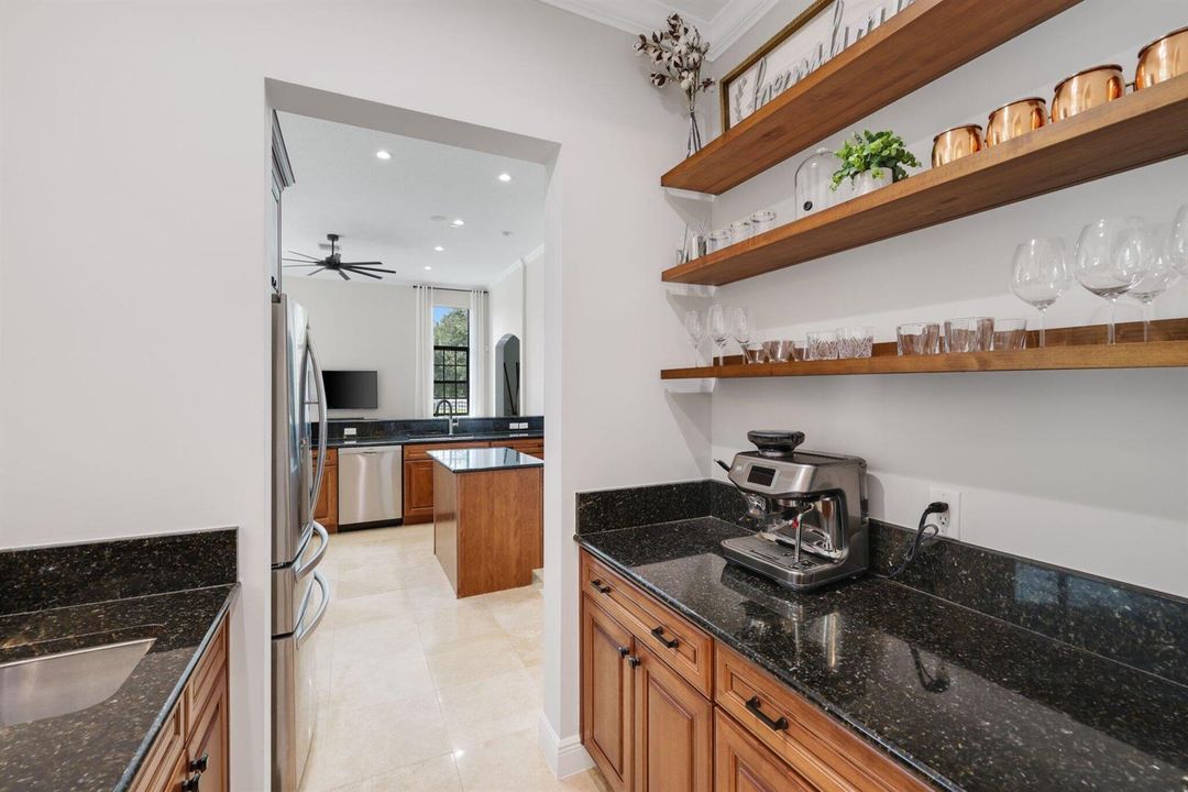 8977 Stone Pier Drive - 14.jpg-SMALL