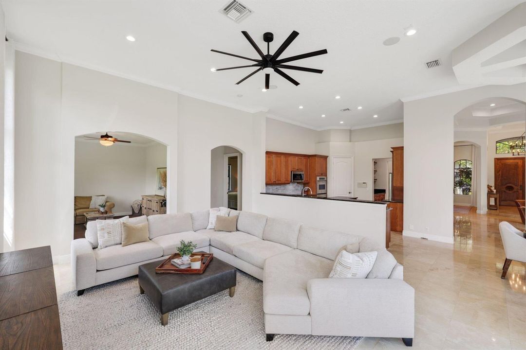 8977 Stone Pier Drive - 18.jpg-SMALL