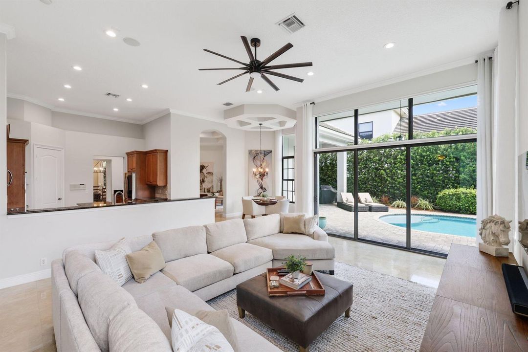 8977 Stone Pier Drive - 19.jpg-SMALL