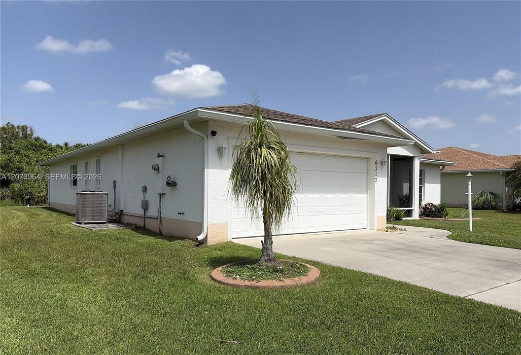 For Sale: $329,000 (4 beds, 2 baths, 2058 Square Feet)