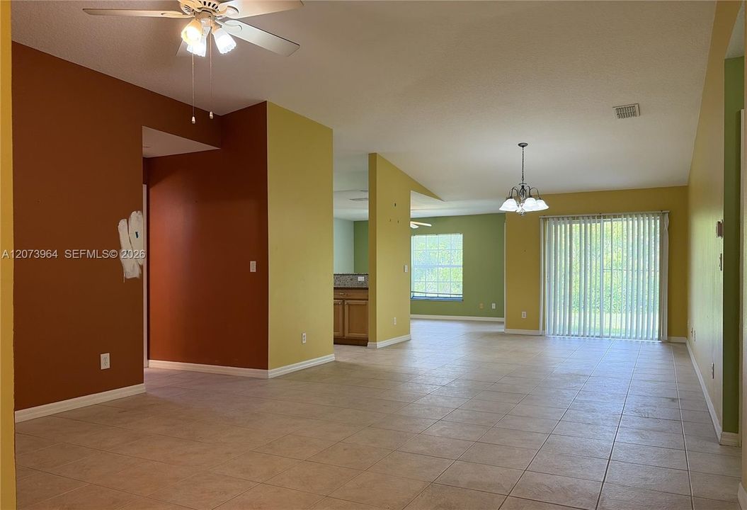 For Sale: $329,000 (4 beds, 2 baths, 2058 Square Feet)