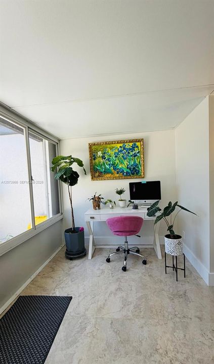 En Venta: $350,000 (2 camas, 2 baños, 1281 Pies cuadrados)