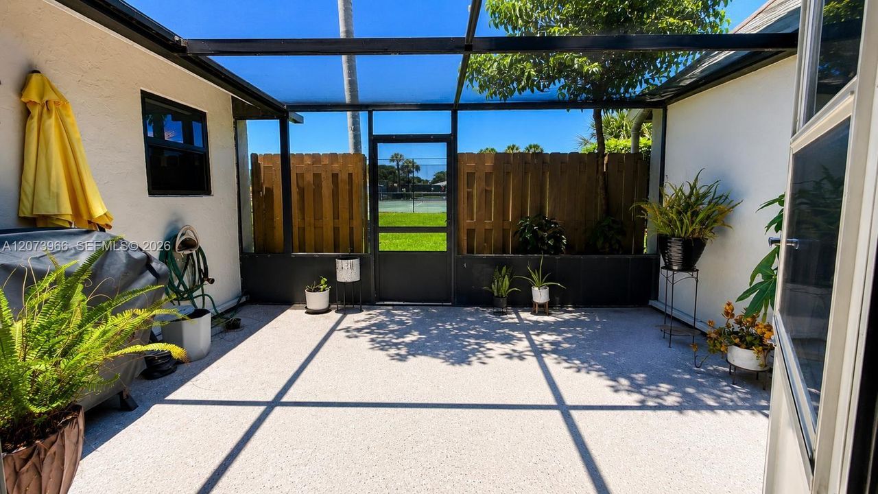 En Venta: $350,000 (2 camas, 2 baños, 1281 Pies cuadrados)