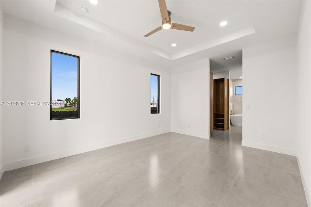 For Sale: $559,000 (4 beds, 3 baths, 1840 Square Feet)