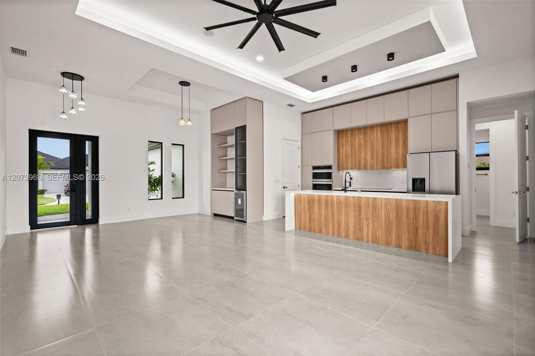 For Sale: $559,000 (4 beds, 3 baths, 1840 Square Feet)