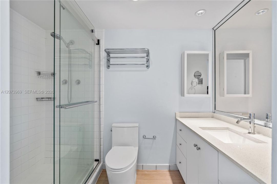 For Rent: $6,000 (2 beds, 2 baths, 1630 Square Feet)