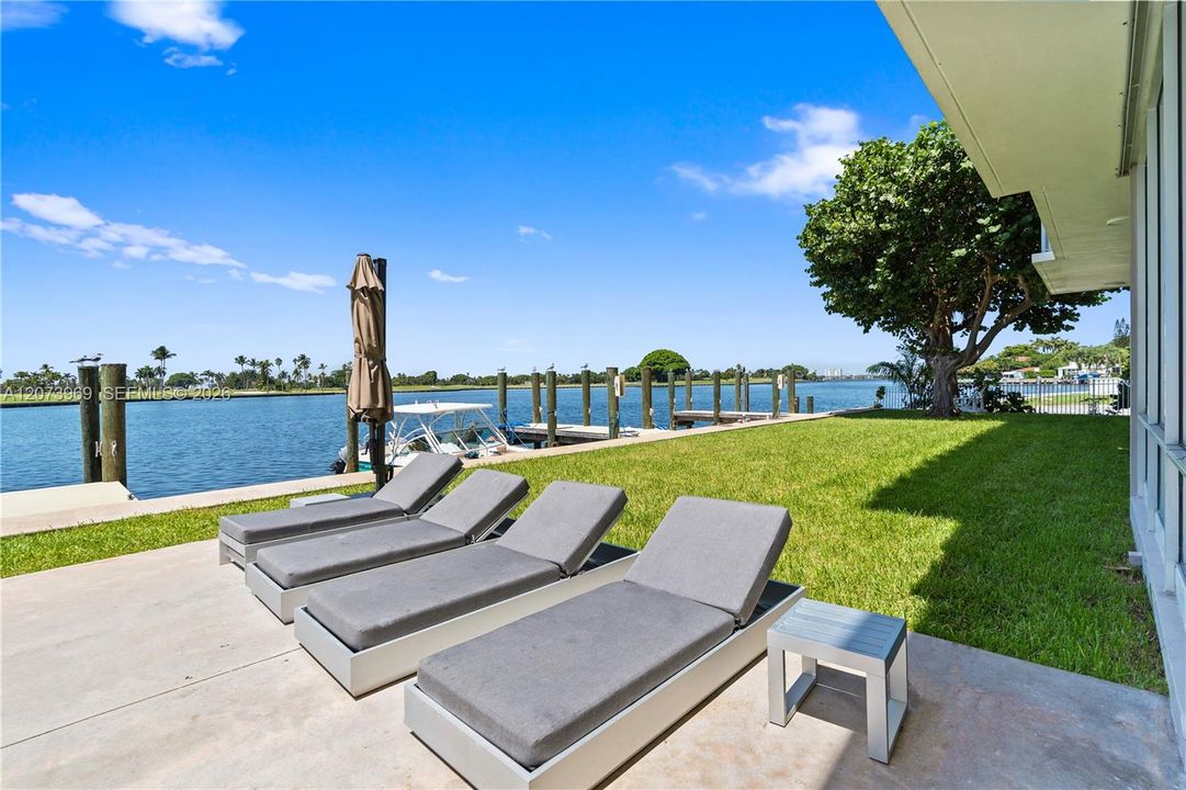 For Rent: $6,000 (2 beds, 2 baths, 1630 Square Feet)