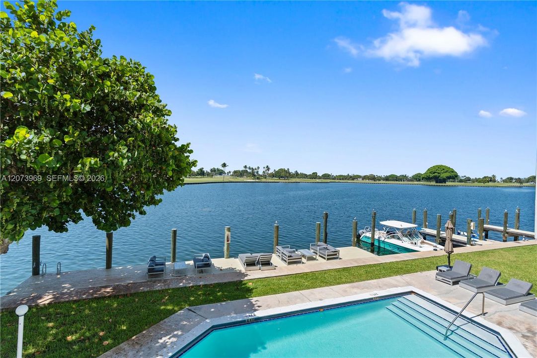 For Rent: $6,000 (2 beds, 2 baths, 1630 Square Feet)