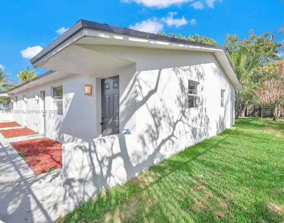 En Renta: $2,600 (2 camas, 1 baños, 1650 Pies cuadrados)