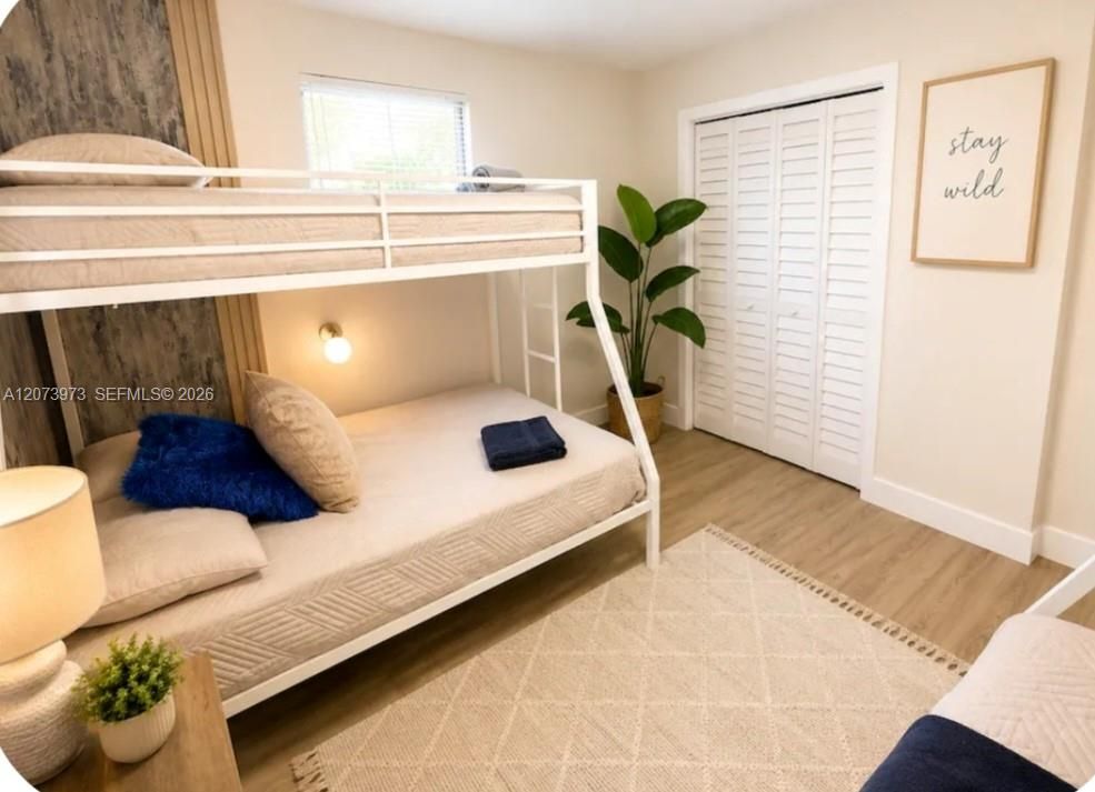 En Renta: $2,600 (2 camas, 1 baños, 1650 Pies cuadrados)