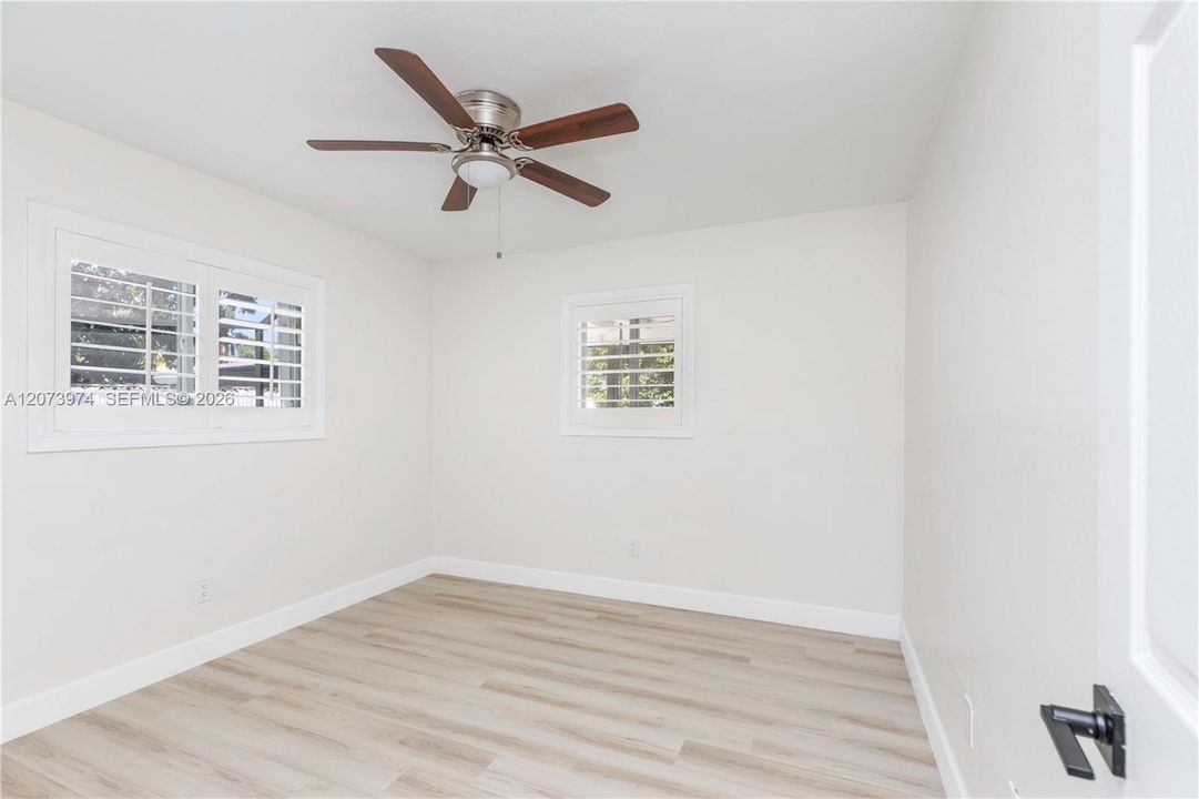 For Rent: $5,500 (5 beds, 2 baths, 2244 Square Feet)