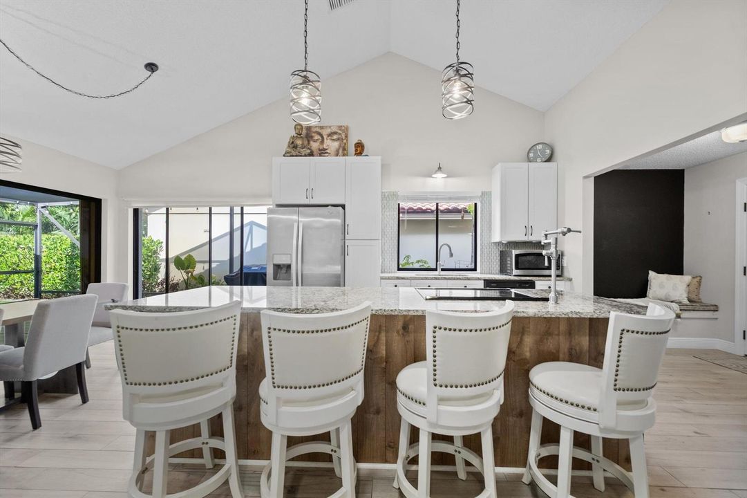 KITCHEN ISLAND